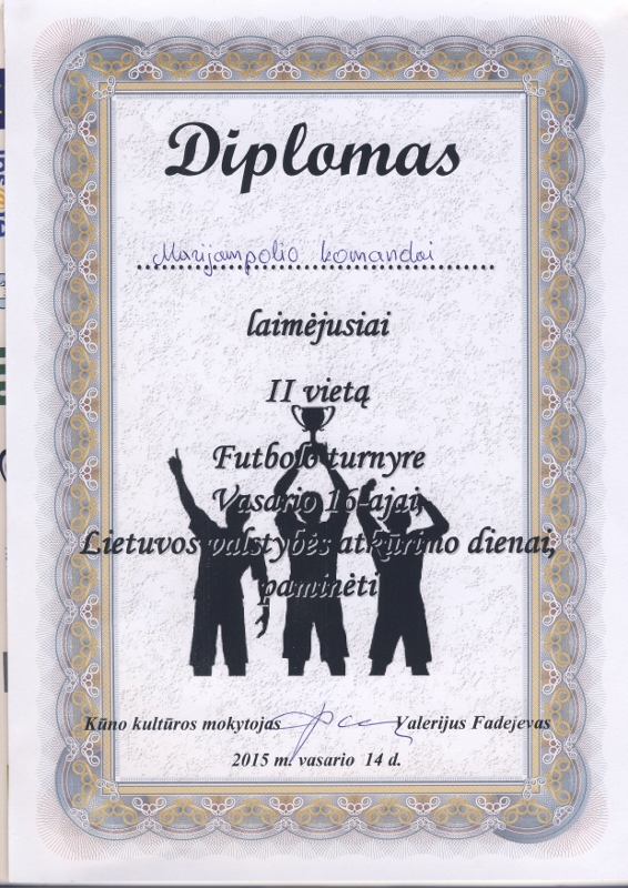diplomas2015-02-14-566x800